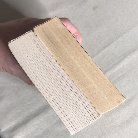 📚2/$6  2-Book Romance Bundle - Picture 5 of 15